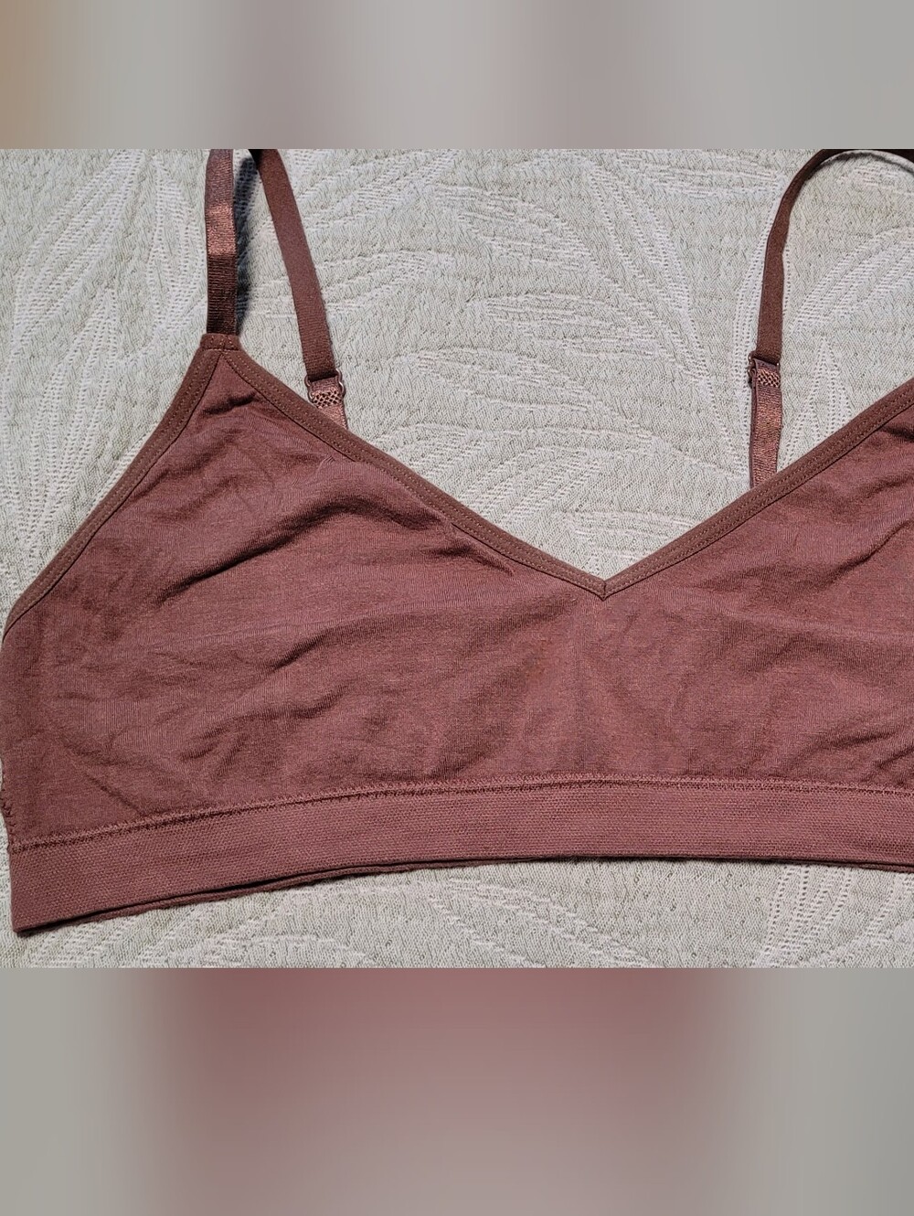 BAMBOO Soft V-Neck Bralette - Brown